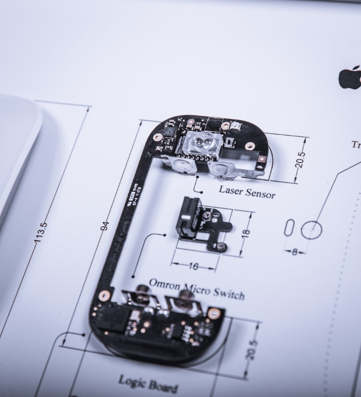 テック分解アート——DIY