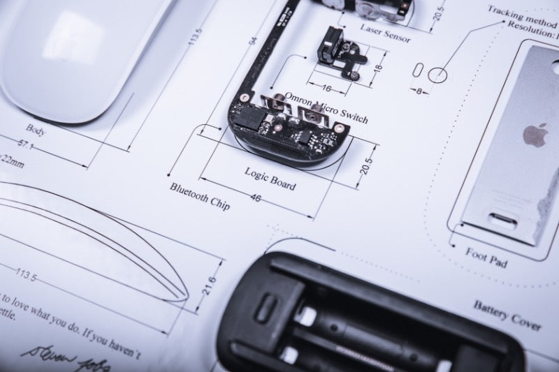 テック分解アート——DIY